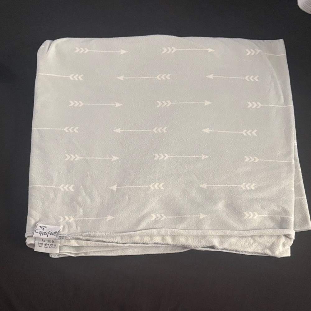 Soft Arrow Pattern Kids Blanket